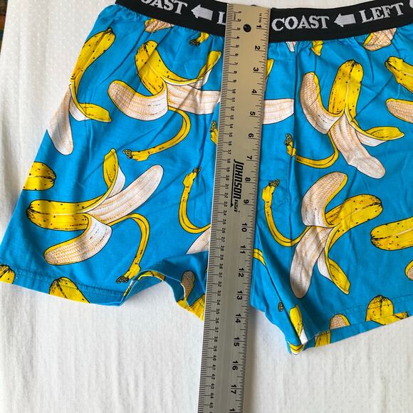 Left Coast Men Shorts size L (36-38) Blue Bananas Elastic Waist Comfy Half Split - Picture 5 of 9